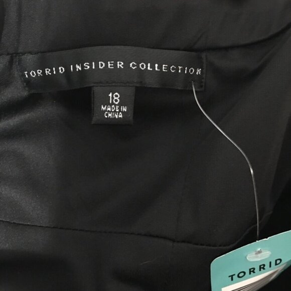 Torrid Insider Collection Black Culotte Strapless Jumpsuit 18 new nwt - Picture 9 of 11